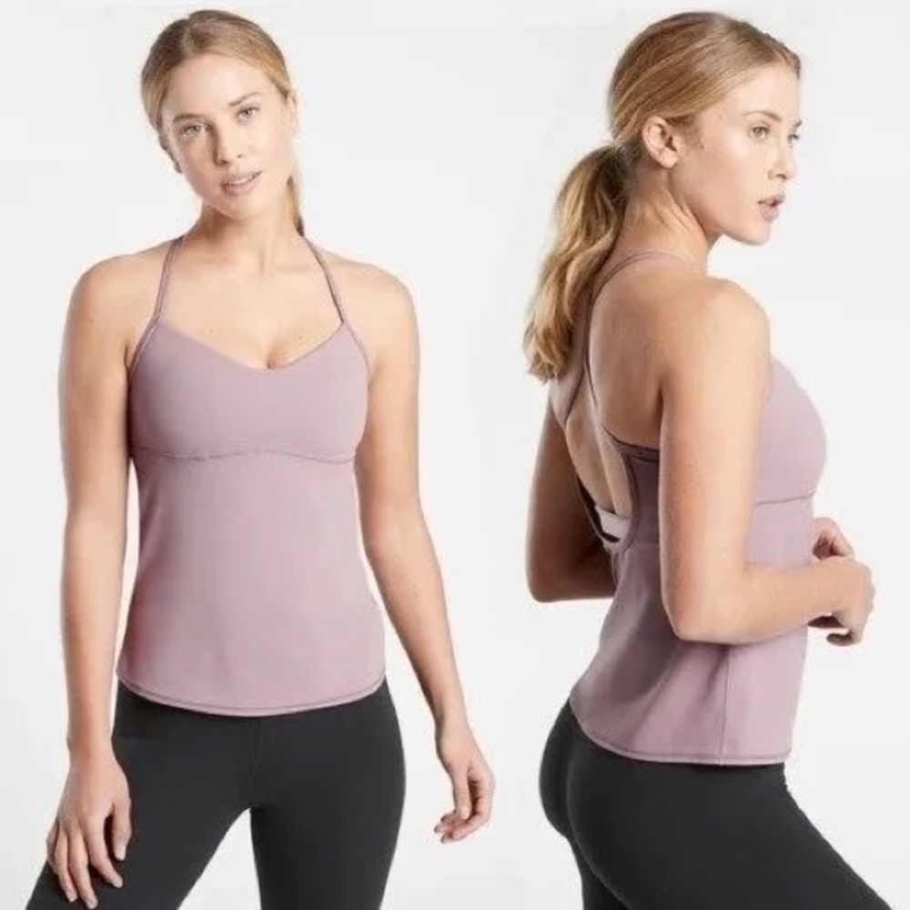 Athleta womens Vinyasa Support top. Size Medium